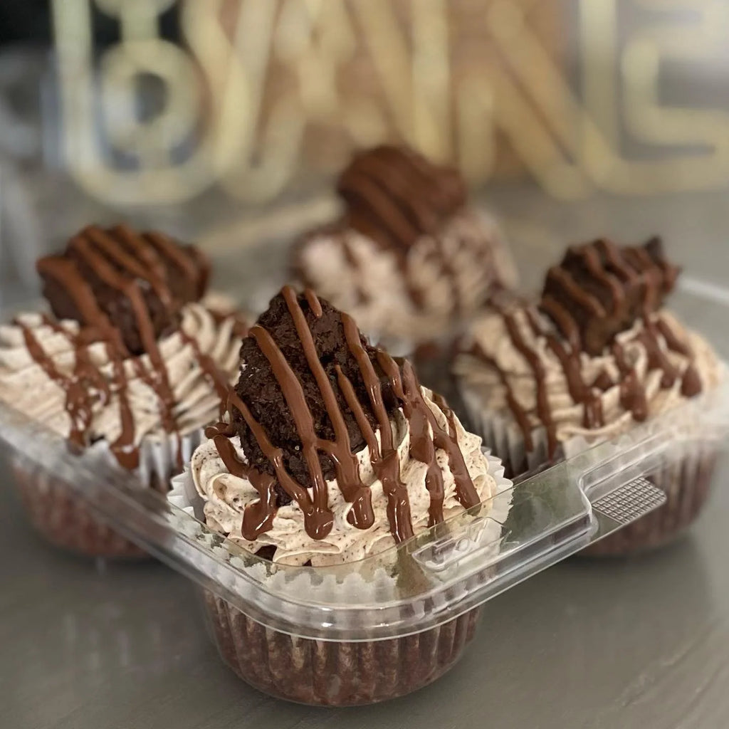 Keto Cupcakes - cookies and cream
