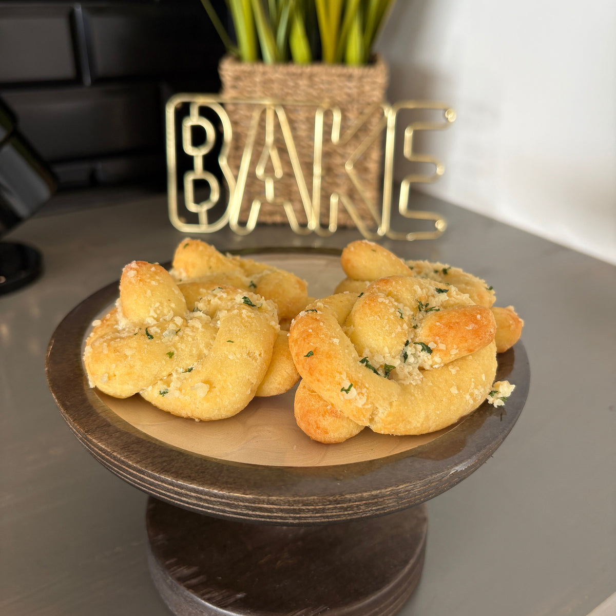 Garlic Knot